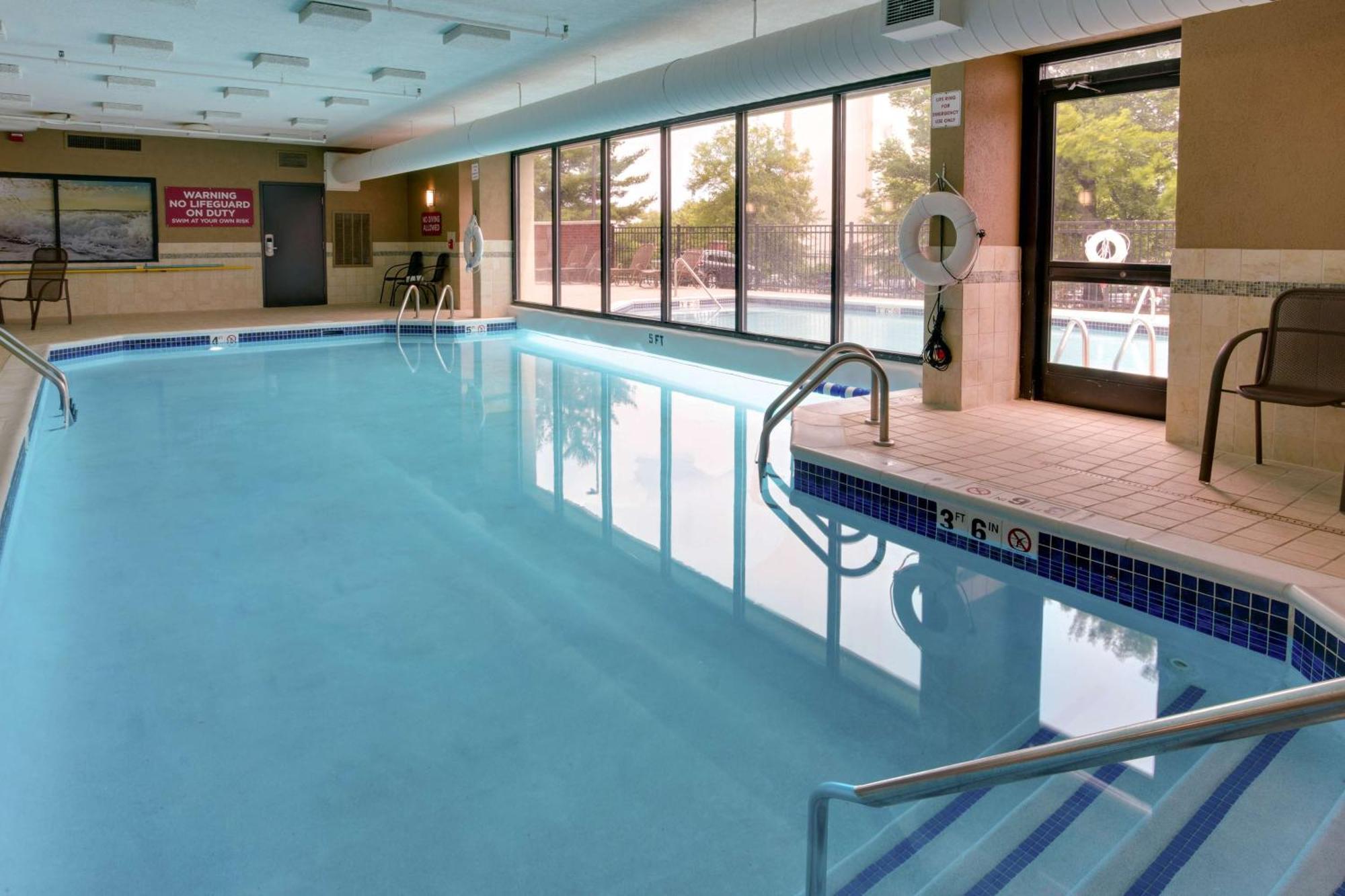 Drury Inn & Suites Nashville Airport Exterior photo