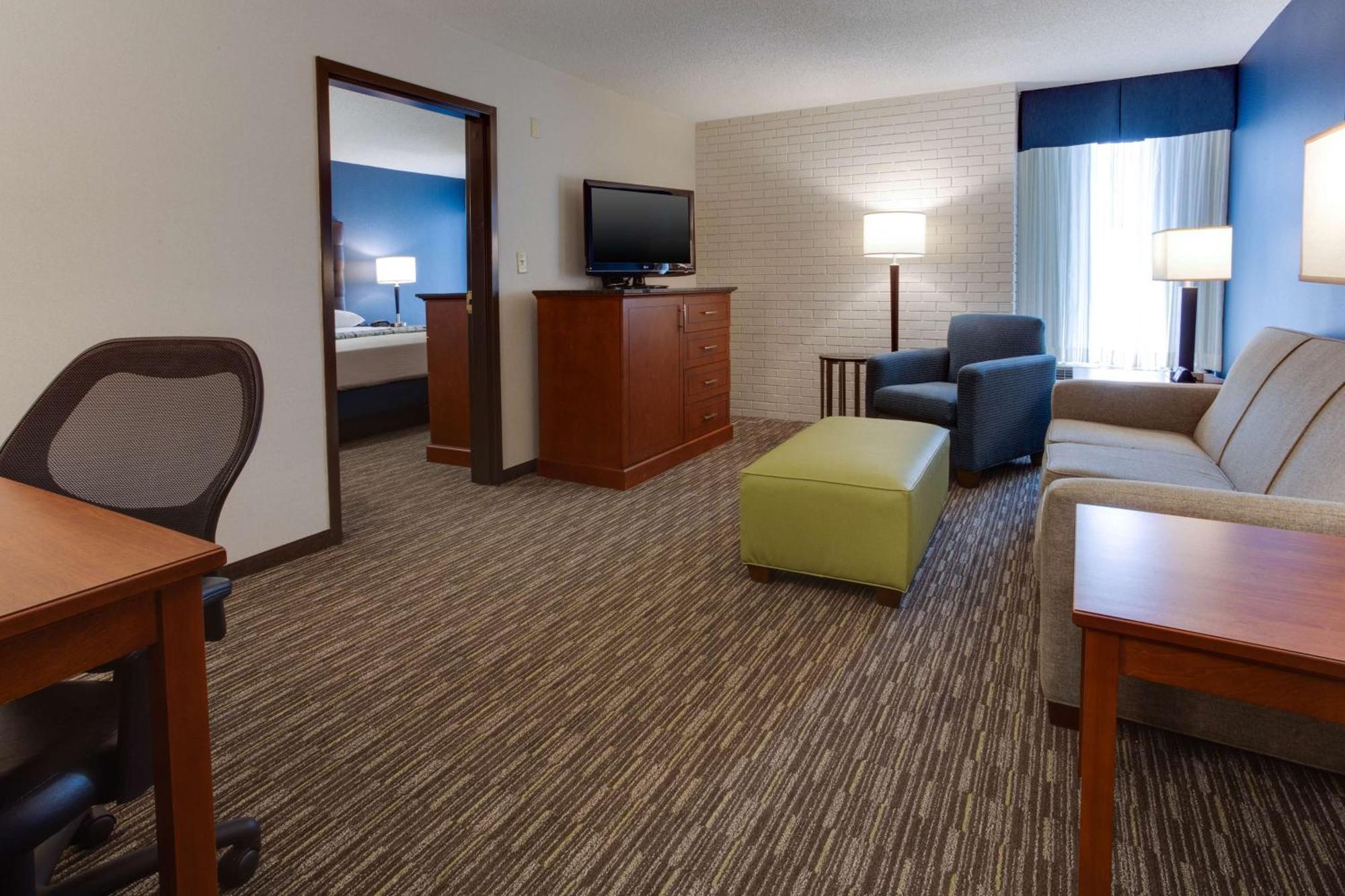 Drury Inn & Suites Nashville Airport Exterior photo